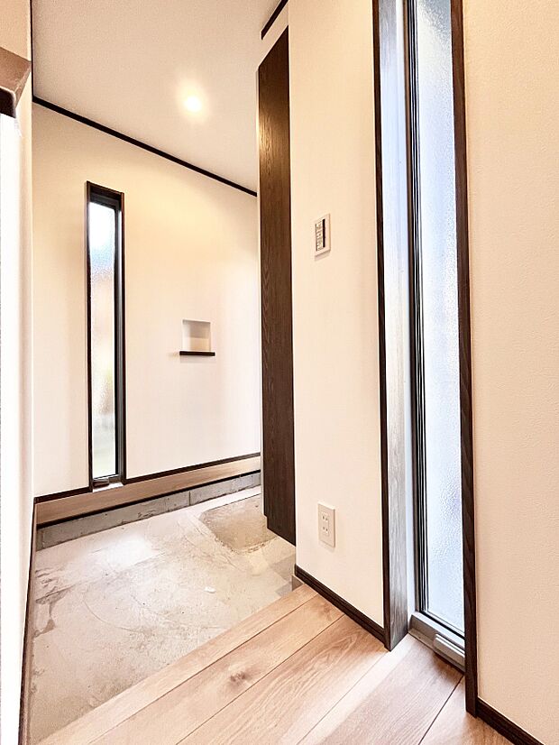 家族の帰宅やお客様をあたたかく迎える玄関