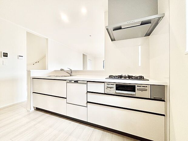 料理をしながらご家族との会話を楽しめる対面カウンターキッチン