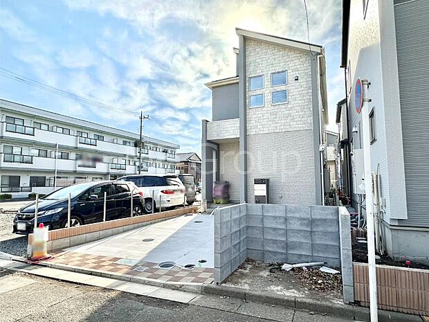 たっぷりの陽光と開放感に包まれる明るい住まい  