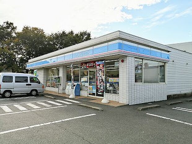 コンビニ 400m ローソン 柏しいの木台店