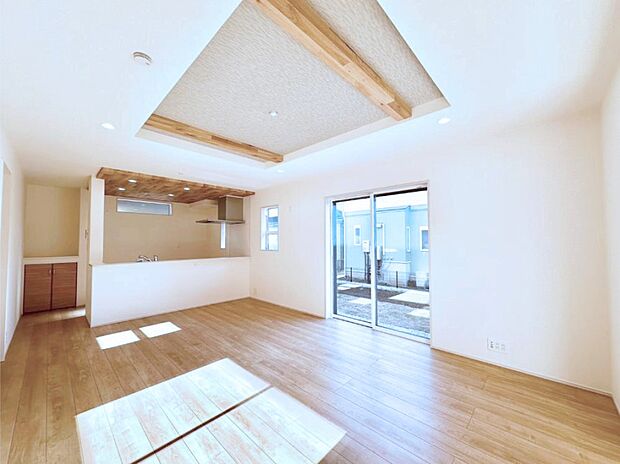 住む方の個性が引き出される、インテリアを考えるのが楽しみなリビングです！ 