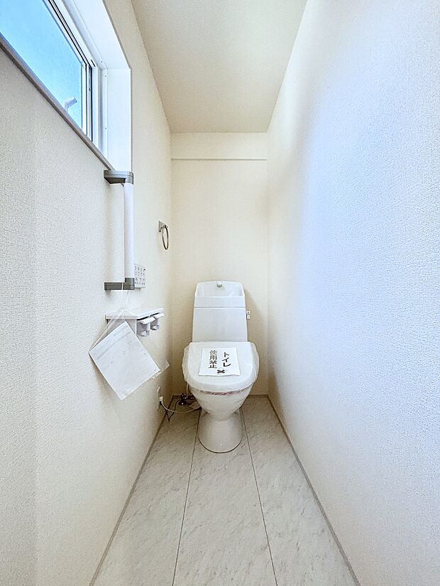 トイレは1階と2階それぞれに配置されていてとても便利です。