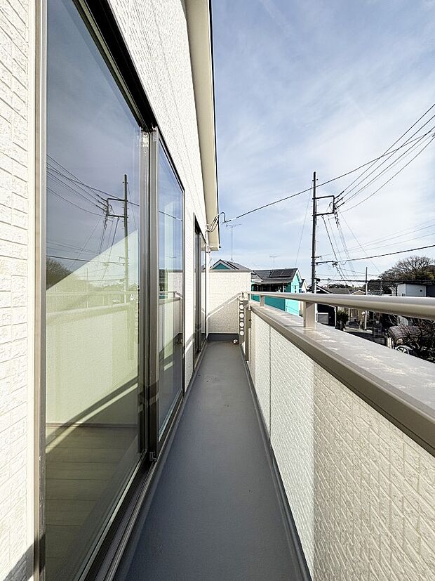 風通しの良いバルコニー