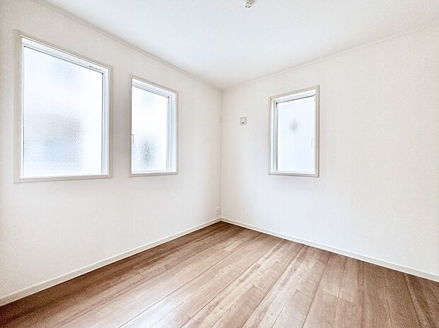 2面採光を確保した明るい空間。家族みんなが快適な暮らしを実現する設計です。