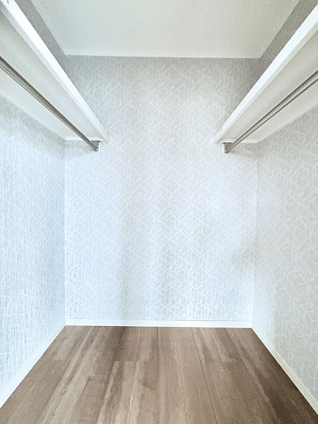 毎日の服選びが楽しくなるウォークインクローゼット