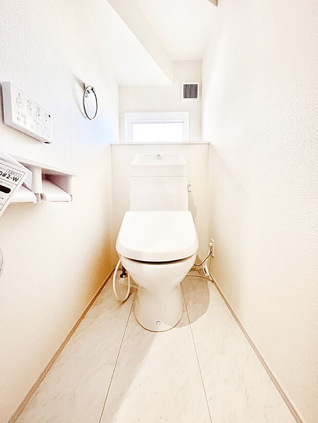 清潔感のある白を基調とした落ち着ける空間