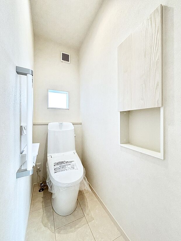 トイレは温水洗浄機能付き