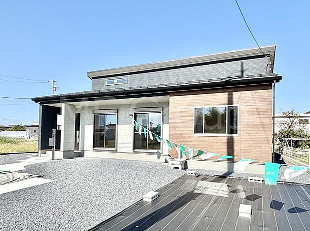 暮らしやすさと居心地の良さにこだわったシンプルで飽きのこないデザイン ！