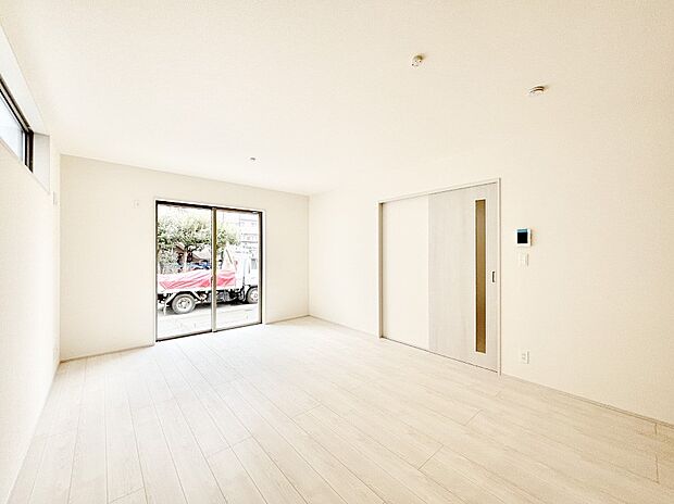 家族の笑顔が自然と生まれてくる、そんな雰囲気のダイニングに仕上がっています 