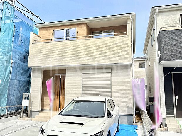 洗練された外観、上質な住空間が広がる室内は永く安心して過ごせる住居です。