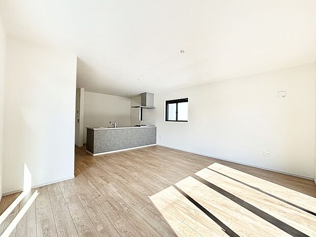 住む方の個性が引き出される、インテリアを考えるのが楽しみなリビングです！   