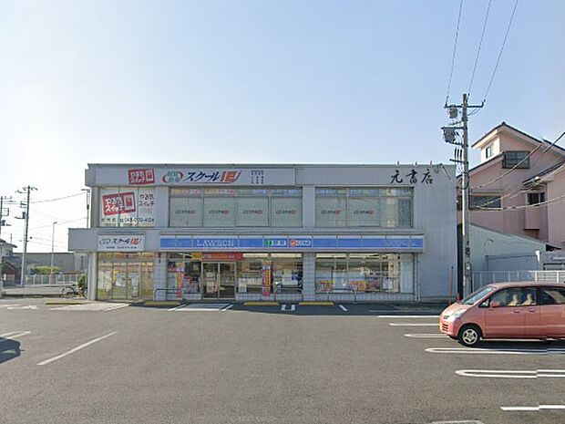 コンビニ 700m ローソン松伏町松伏店