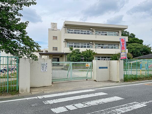 小学校 600m 松伏町立松伏第二小学校