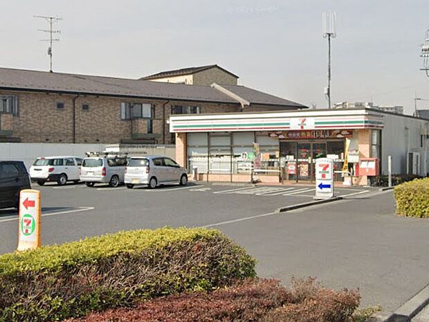 コンビニ 700m セブン-イレブン春日部粕壁東5丁目店