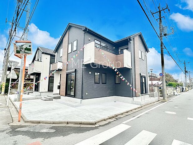 たっぷりの陽光と心地よい風が舞い込む住まい