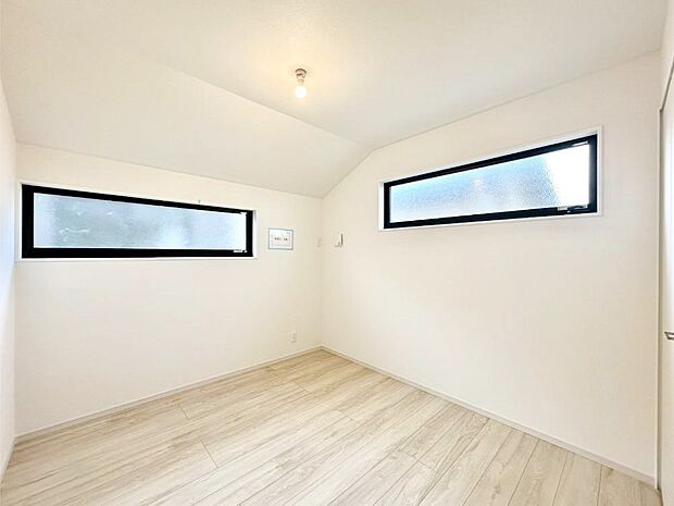 2面採光を確保した明るい空間。家族みんなが快適な暮らしを実現する設計です。