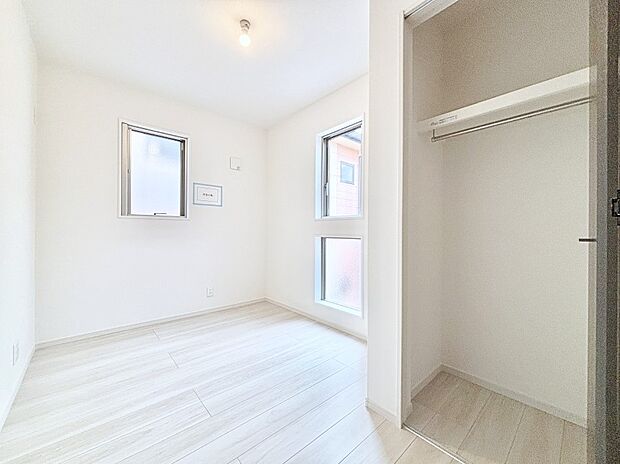 収納が充実しているので居住スペースを広々使えます