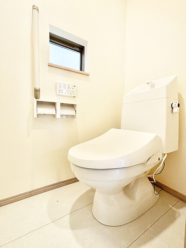 トイレは1階と2階それぞれに配置されていてとても便利です。