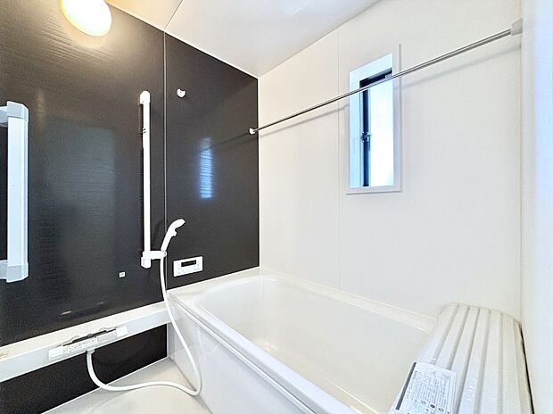 一日の疲れを癒やす大切なバスタイム。ゆっくりとお風呂を楽しんで疲れをとりたいですね!