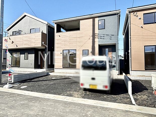 洗練された外観、上質な住空間が広がる室内は永く安心して過ごせる住居です。