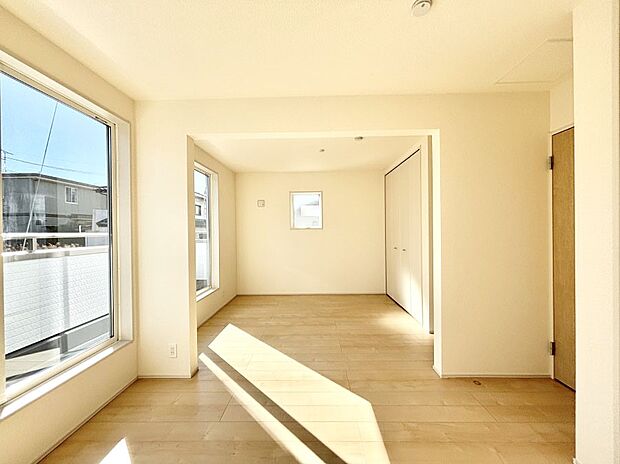 将来は2部屋にすることもできますね。お年頃になったら夢の個室にチェンジ！