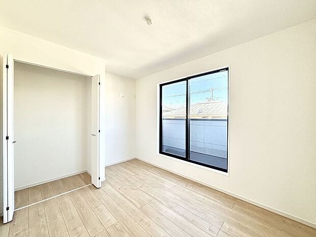 収納が充実しているので居住スペースを広々使えます