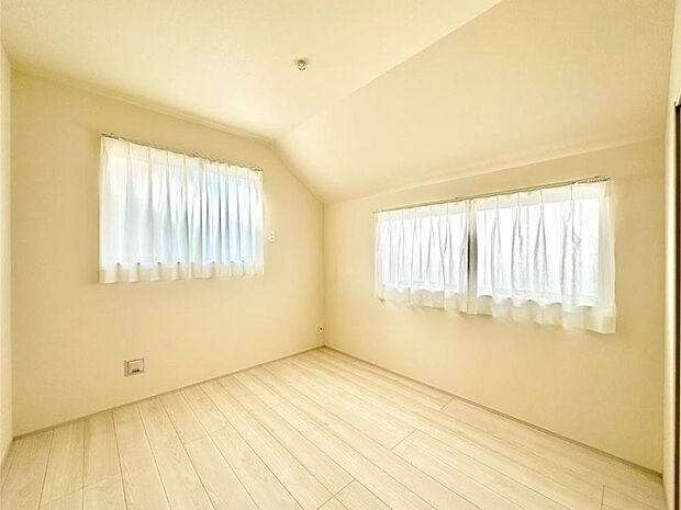 2面採光で明るさ＆風通し良好！