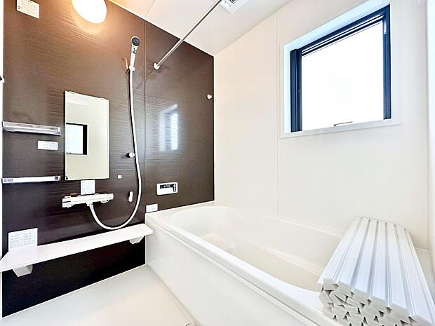 一日の疲れを癒やす大切なバスタイム。ゆっくりとお風呂を楽しんで疲れをとりたいですね!