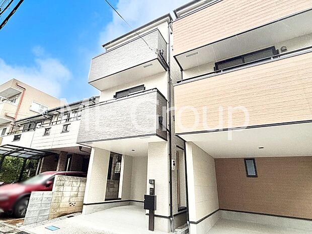 溢れる陽光でご家族の笑顔も輝く