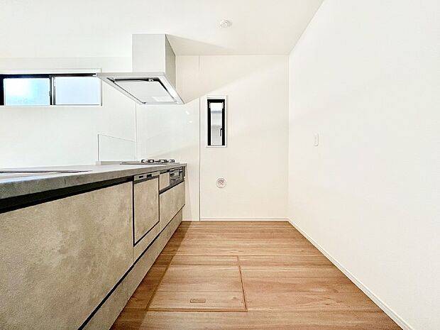 ゆとりあるキッチンではご家族と楽しくお料理ができます。