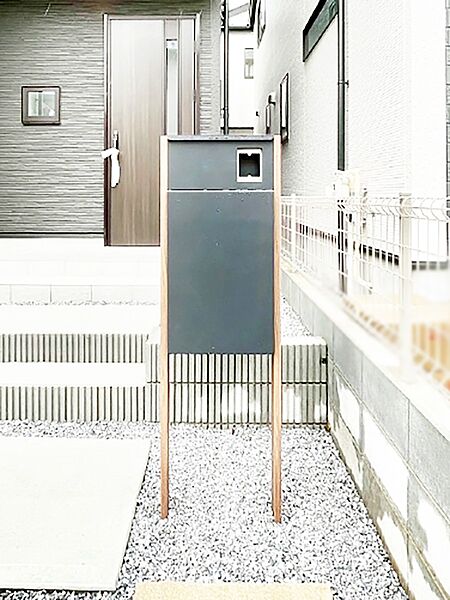 表札・インターホン・ポストをひとつに集約