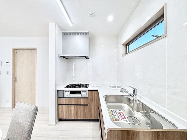 使い勝手のよいキッチン。ご自慢のお料理で家族の笑顔が広がります