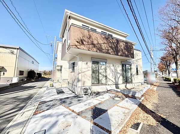 上質感あふれる外観デザイン。魅力の住まいを実現。