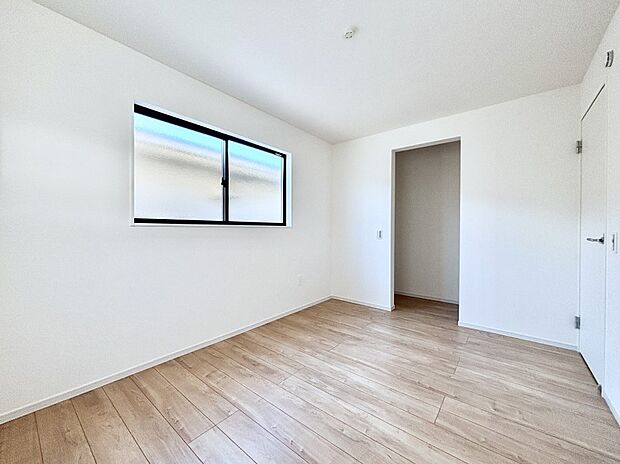 子供部屋にもおすすめな収納スペースたっぷりの居室