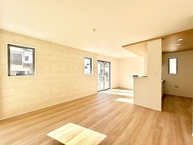 住む方の個性が引き出される、インテリアを考えるのが楽しみなリビングです！ 