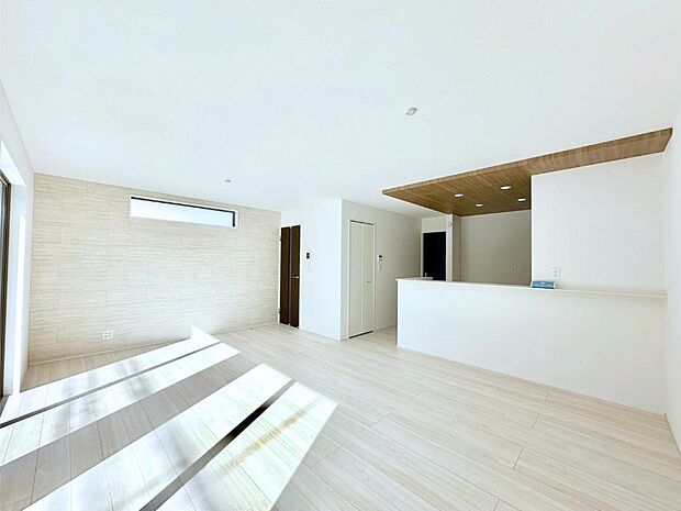 住む方の個性が引き出される、インテリアを考えるのが楽しみなリビングです！ 