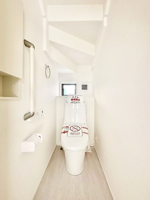 トイレは安心の2箇所！朝のバタバタも一安心です。 