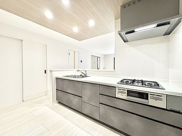 お料理を効率的に、楽しく!システムキッチン