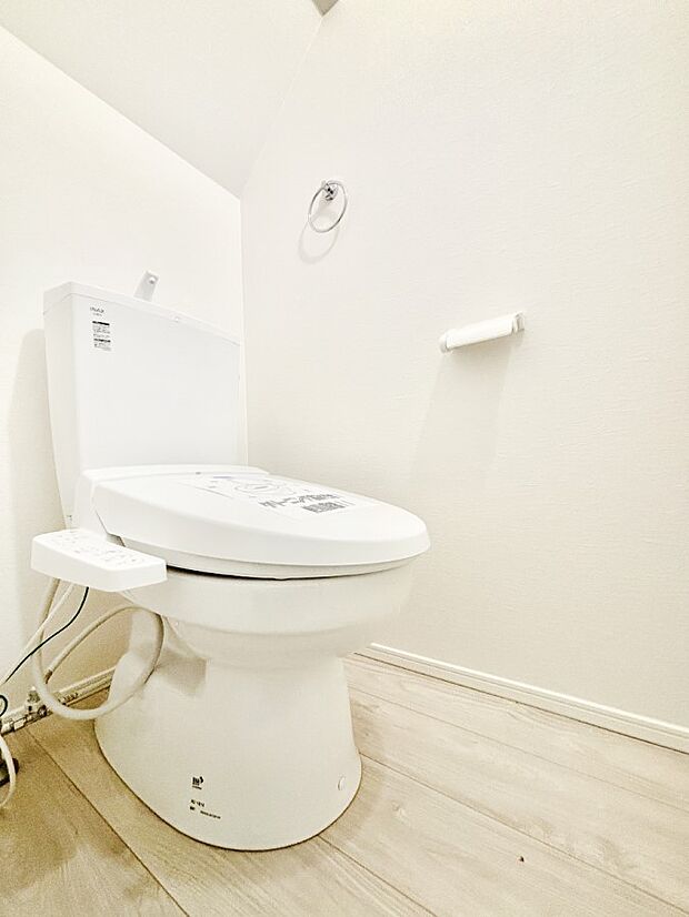 トイレは安心の2箇所!朝のバタバタも一安心です。