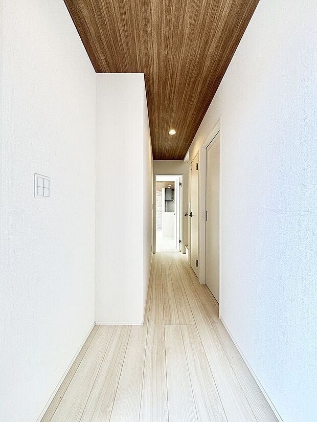 いつもきれいにしておきたい玄関ですね。  