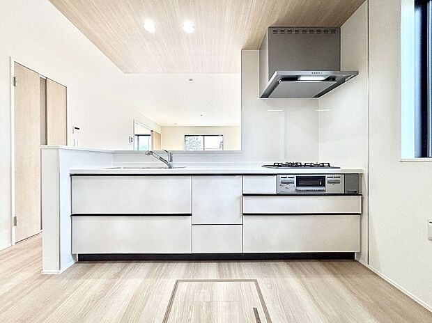 お料理を効率的に、楽しく！システムキッチン  