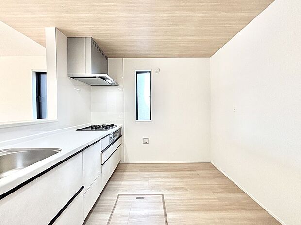 ゆとりあるキッチンではご家族と楽しくお料理ができます。