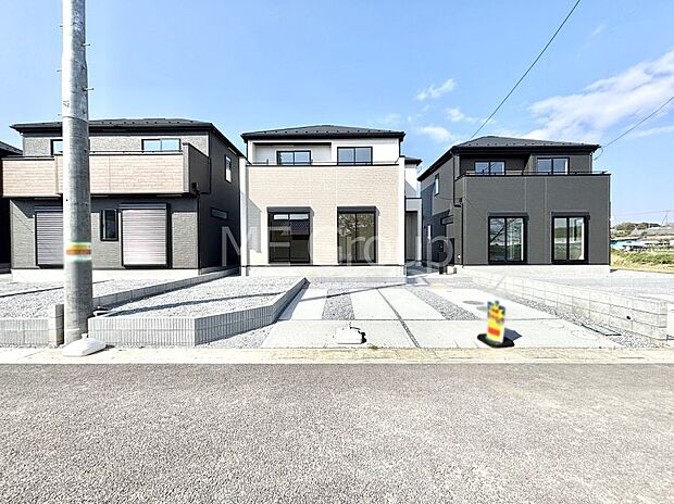 洗練された外観、上質な住空間が広がる室内は永く安心して過ごせる住居です。 