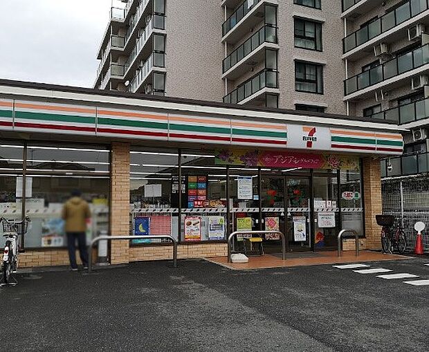 コンビニ 400m セブン-イレブン さいたま原山1丁目店