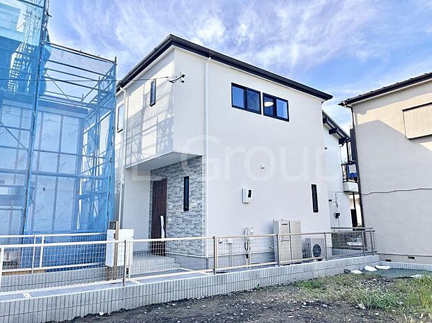 洗練された外観、上質な住空間が広がる室内は永く安心して過ごせる住居です。 