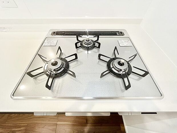 三口ガスコンロでお料理が一気にはかどりそう。