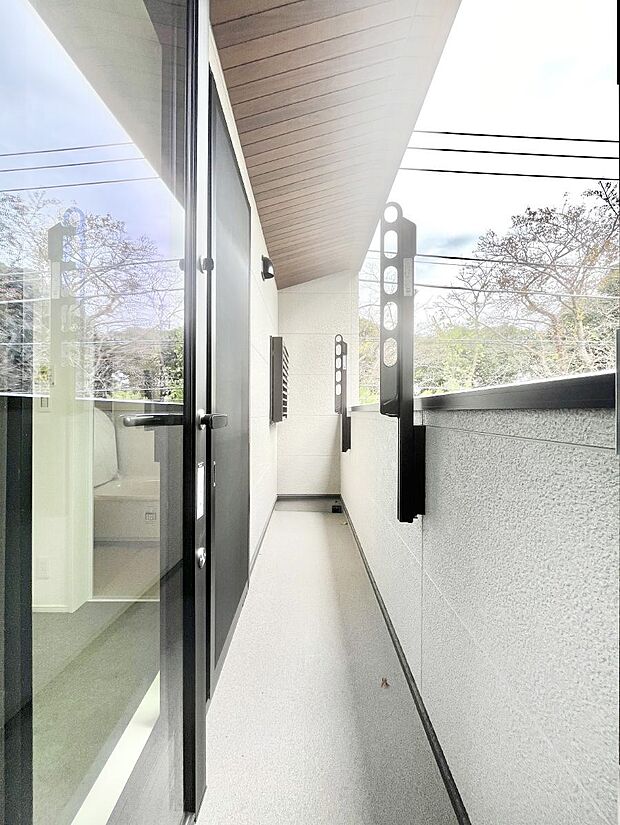 風通しの良いバルコニー