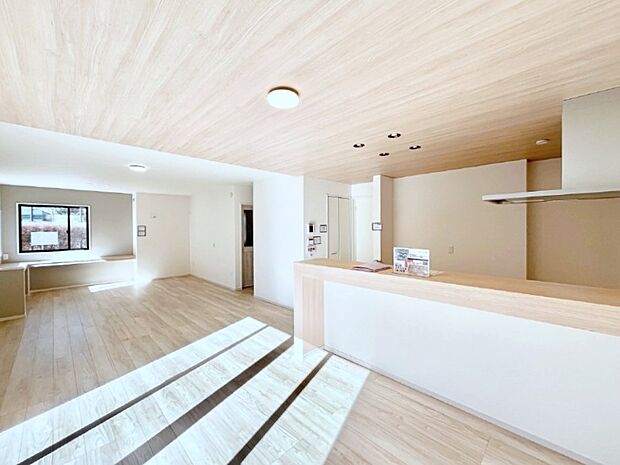 住む方の個性が引き出される、インテリアを考えるのが楽しみなリビングです!