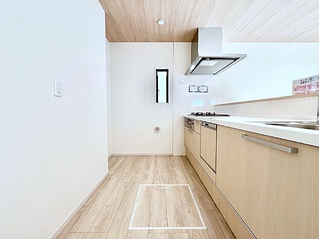 ゆとりあるキッチンではご家族と楽しくお料理ができます。