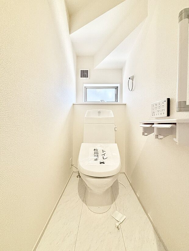 トイレは安心の2箇所!朝のバタバタも一安心です。